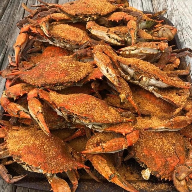 Fresh Blue Crabs - #1’s (Large) Males ~ Dozen.
